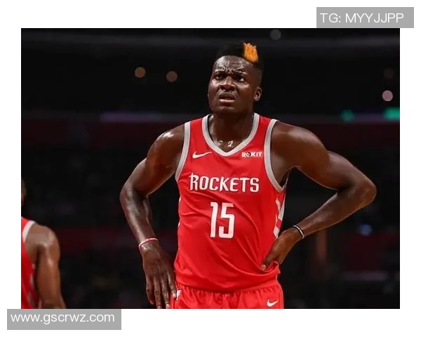 克林特卡佩拉：从默默无闻到NBA篮板王的奋斗之路与成就解析